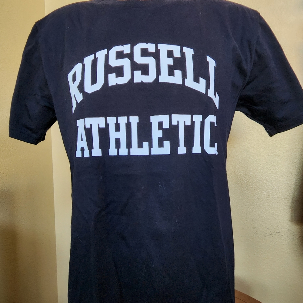 Mens  Russell Athletics T Shirt NWOT Sz L